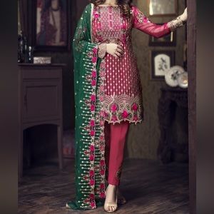 Pakistani Designer Imrozia Dress